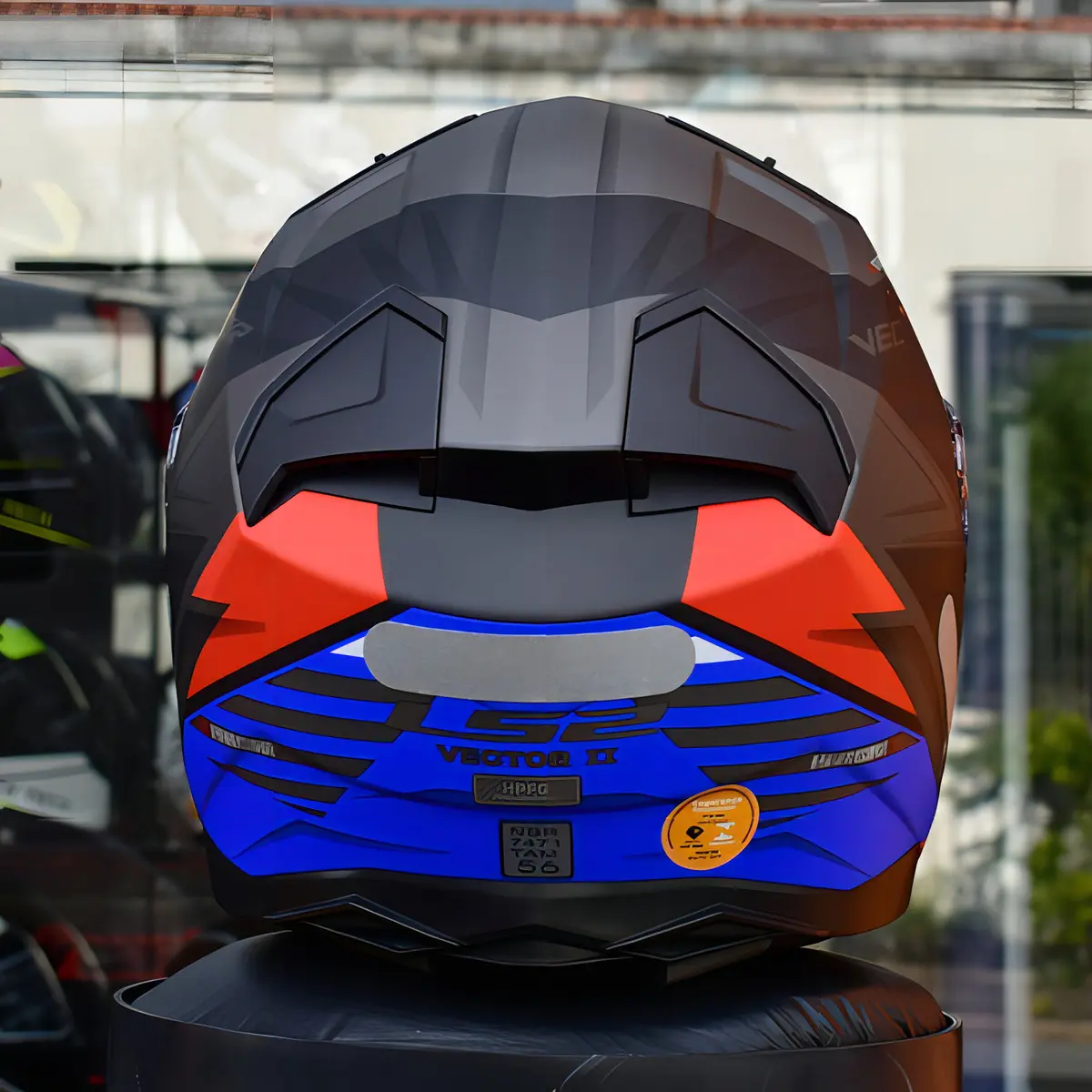 Capacete LS2 Vector II FF811 Absolute detalhe do acabamento fosco